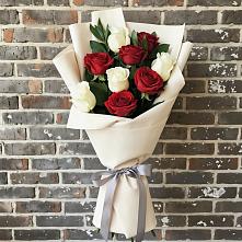 Букет цветов из:  Розы в Молоди