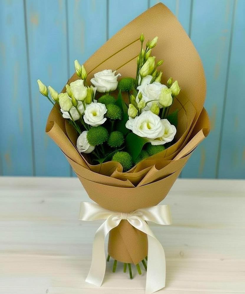 Букет цветов из: Хризантемы и Лизиантусы в Молоди