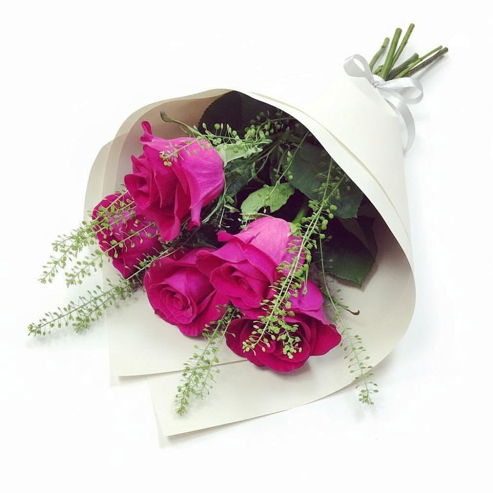 Букет цветов из: Розы в Молоди