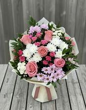 Букет цветов из:  Альстромерии, Гвоздики, Розы и Хризантемы в Молоди