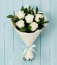 Букет цветов из:  Розы в Молоди