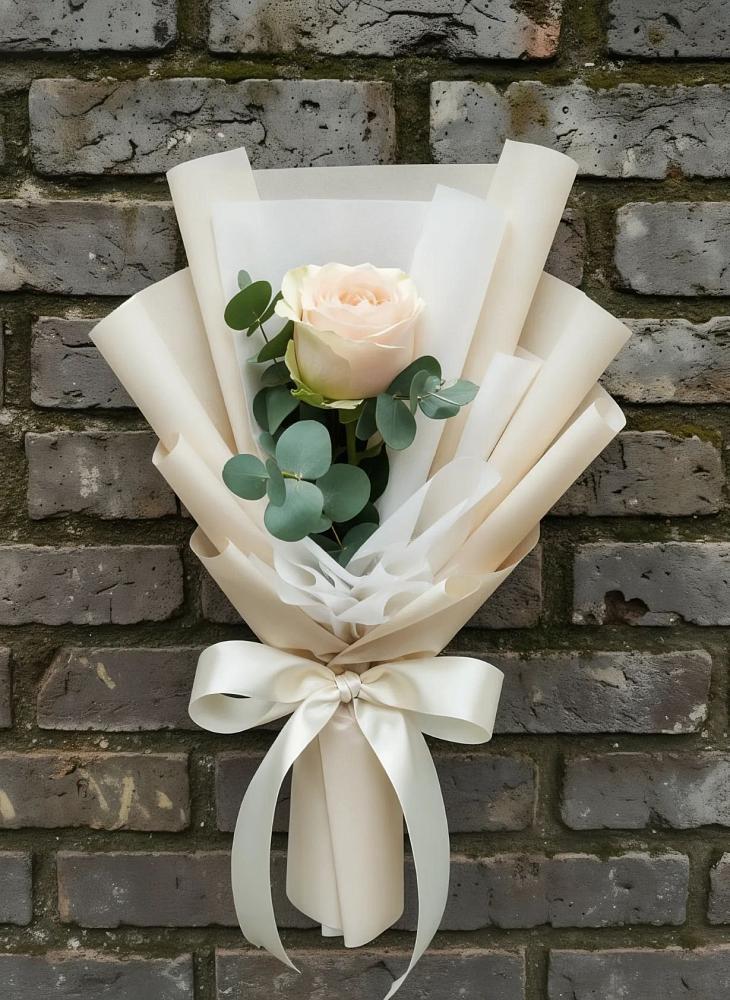 Букет цветов из: Розы в Молоди