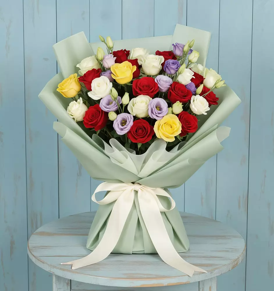 Букет цветов из: Розы в Молоди