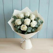 Букет Белые розы в Эвкалипте в Молоди