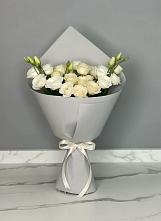 Букет цветов из:  Розы и Лизиантусы #REPLACE_PRED# Молоди